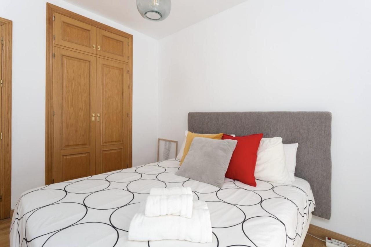 Hauzify I Ramon Y Cajal Apartment *