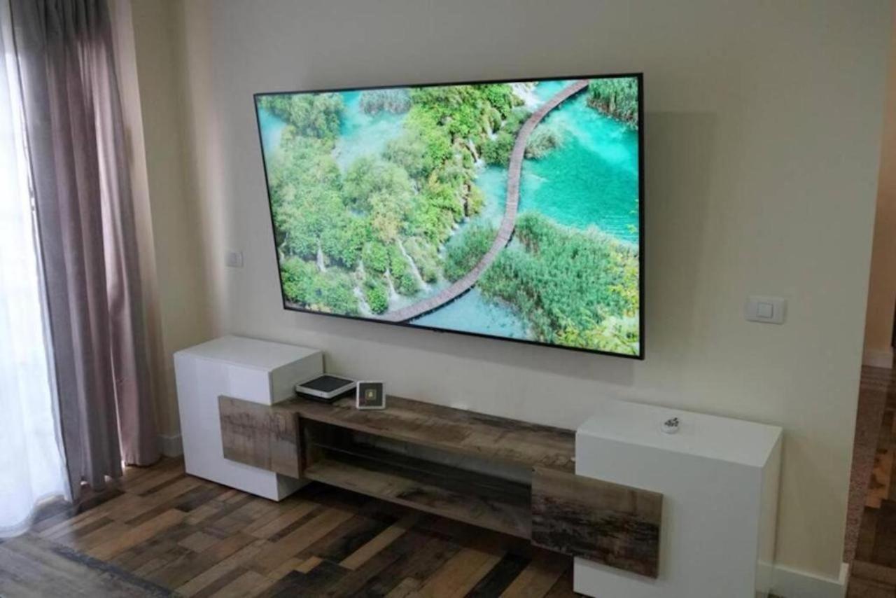 Casa Totalmente Renovada En Zona Muy Tranquila!!! Vistas Al Mar Y Montana Hébergement de vacances