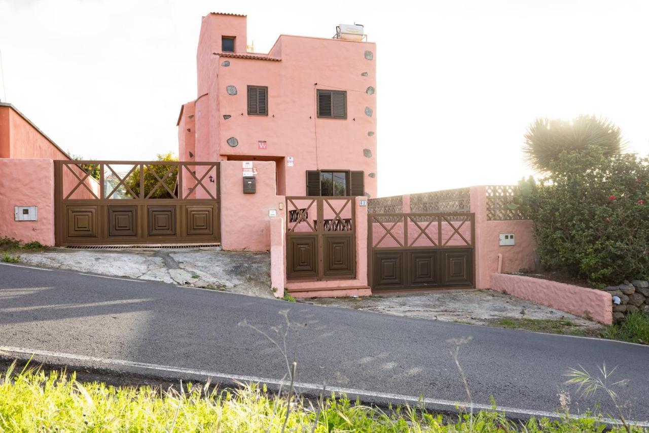 Home2book Amazing Teide View & Terrace Hébergement de vacances