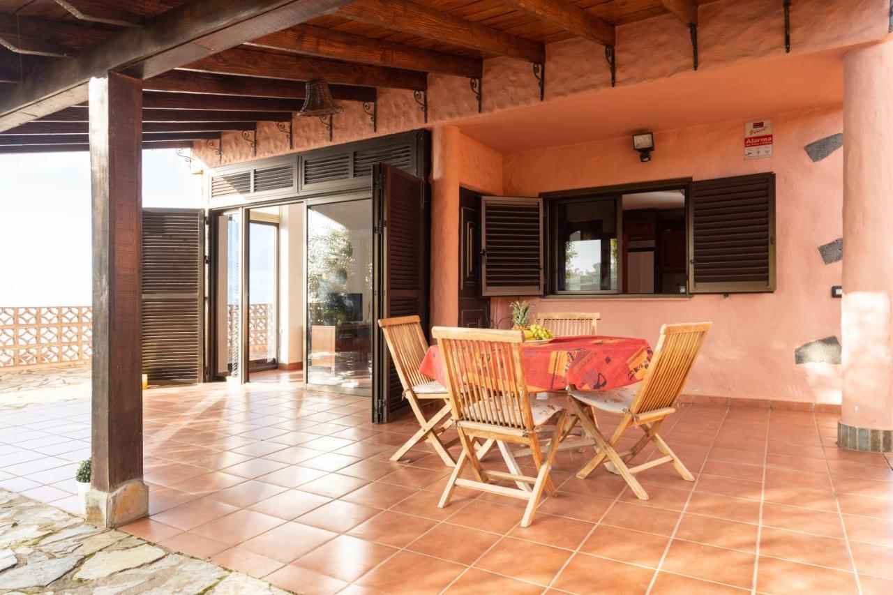 Home2book Amazing Teide View & Terrace Hébergement de vacances *