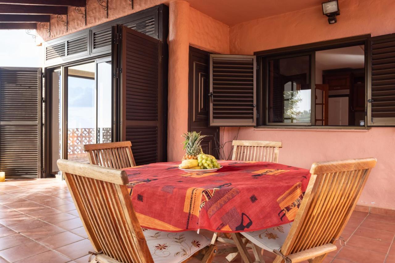 Home2book Amazing Teide View & Terrace Hébergement de vacances El Sauzal