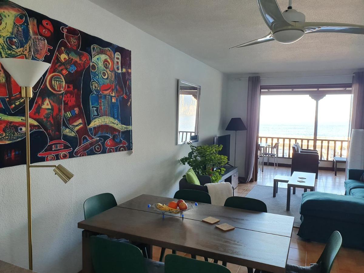 Penthouse De Roca In Poblado Marinero Apartment