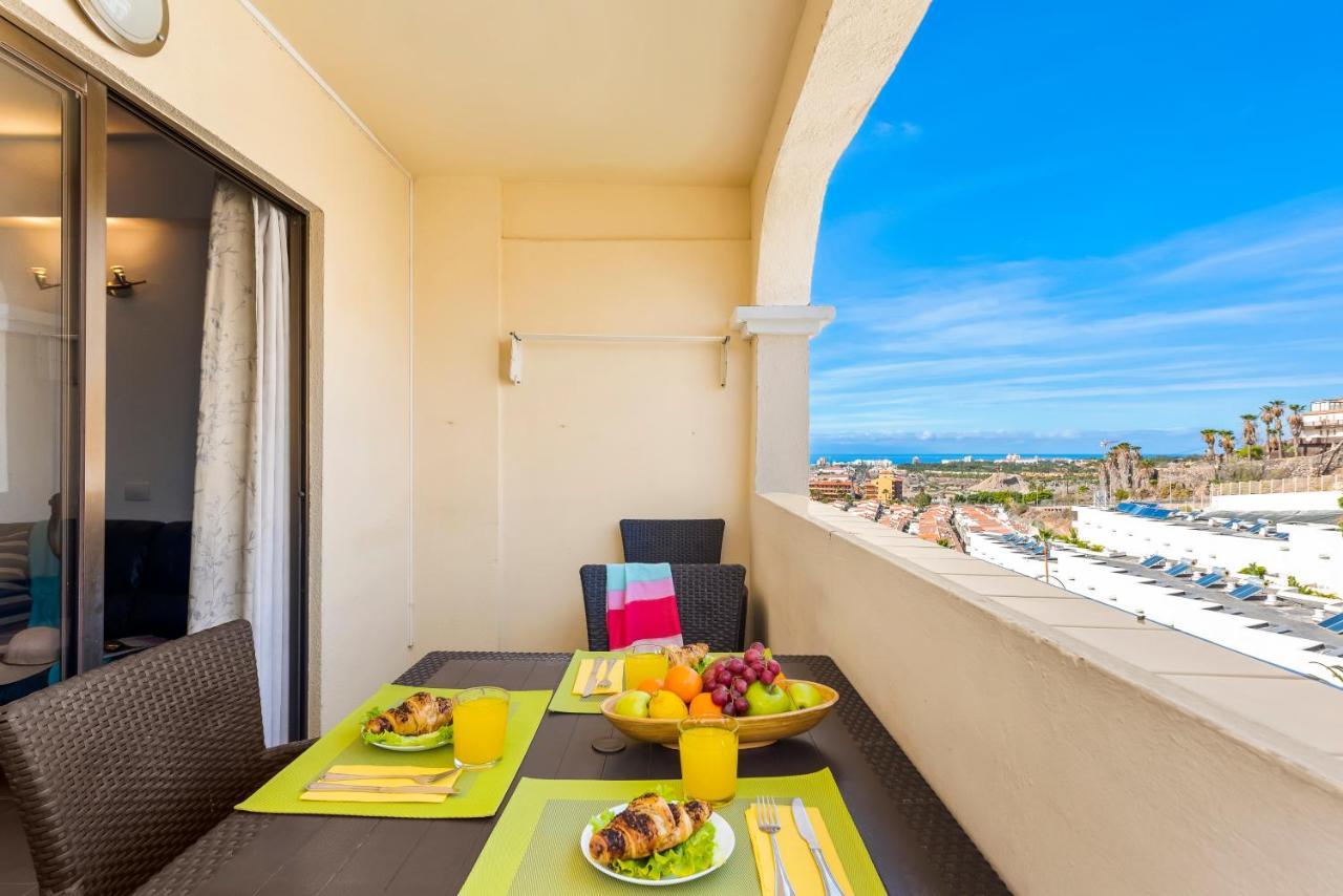 Panoramic 2 Bed Penthouse * Los Cristianos (Tenerife)
