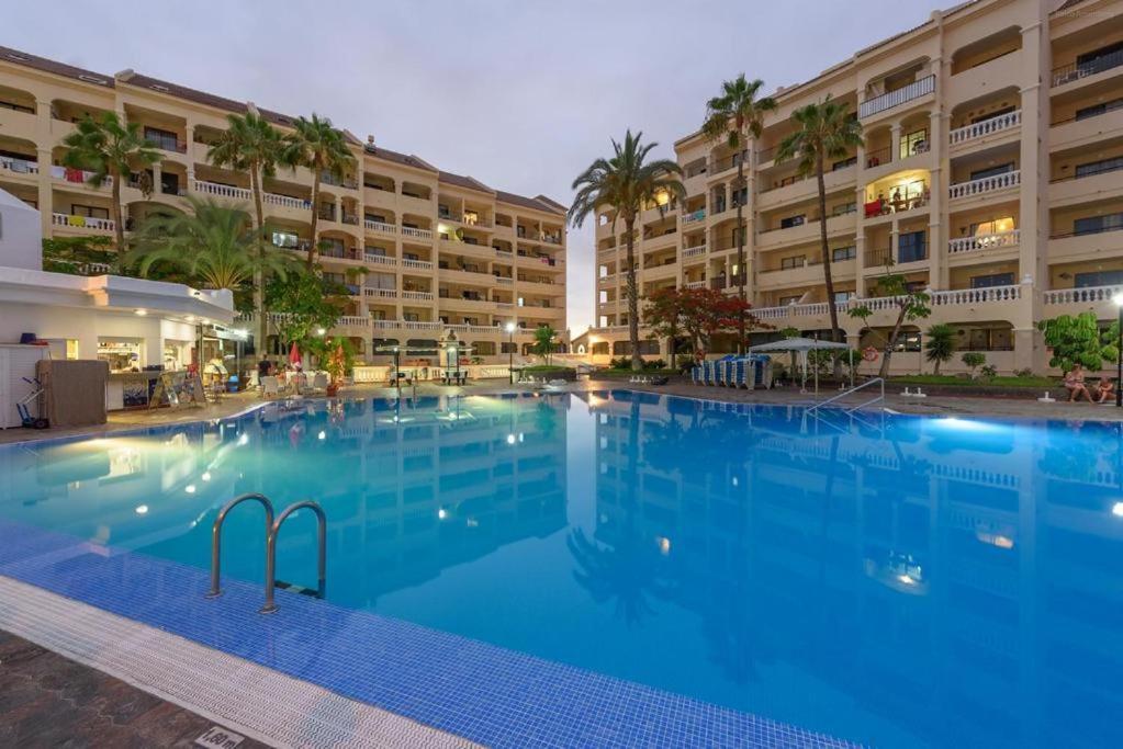 Panoramic 2 Bed Penthouse Appartement Los Cristianos (Tenerife)