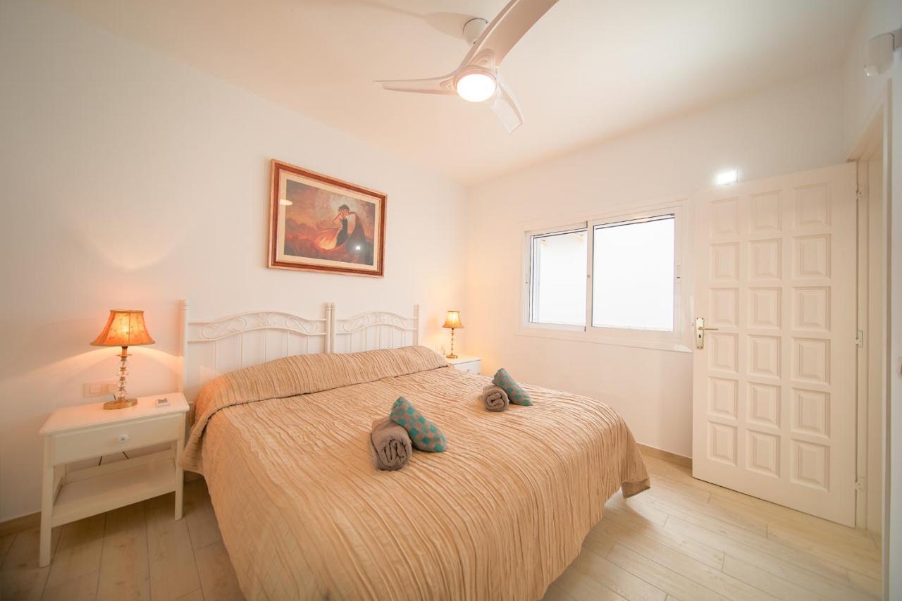 Apartment Oasis Bay - Cliffs, Beach, Town Center *