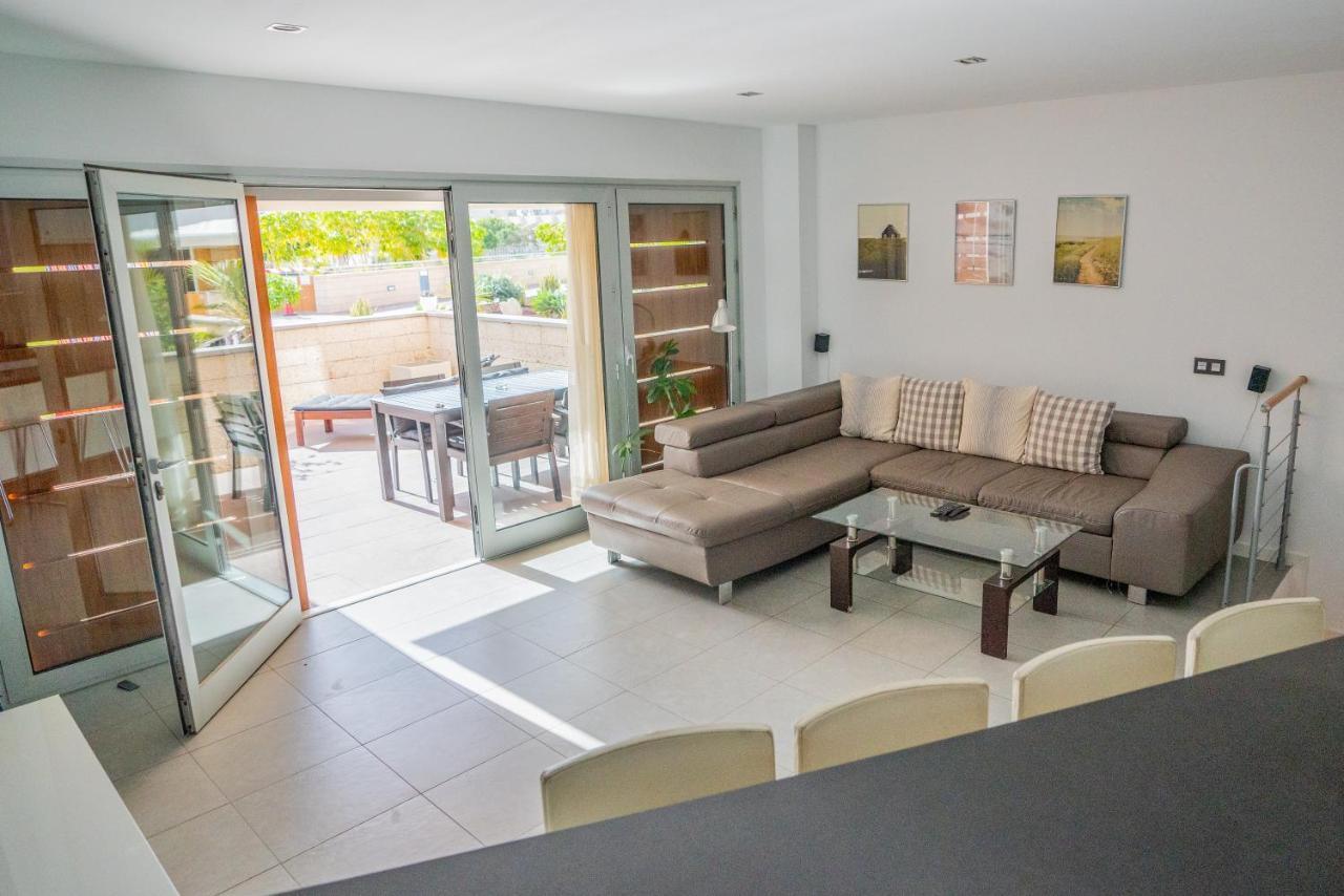 Modern Sea View Duplex With Parking El Médano