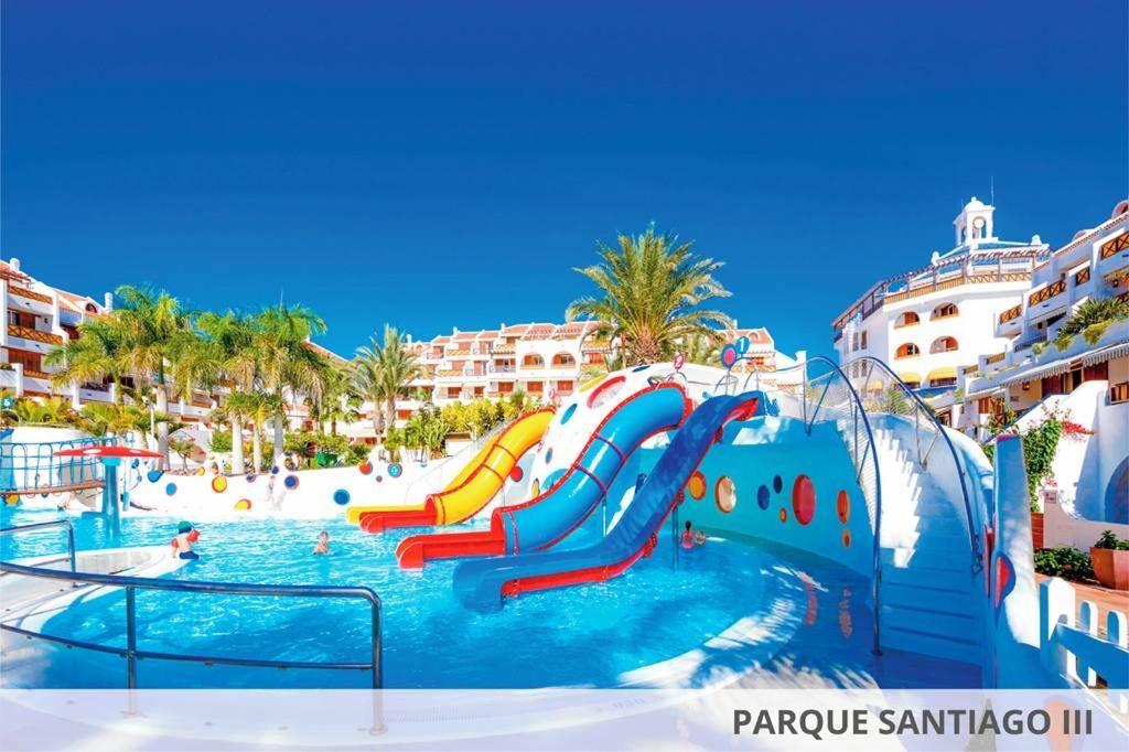 Apartment Villas And In A Popular Complex *