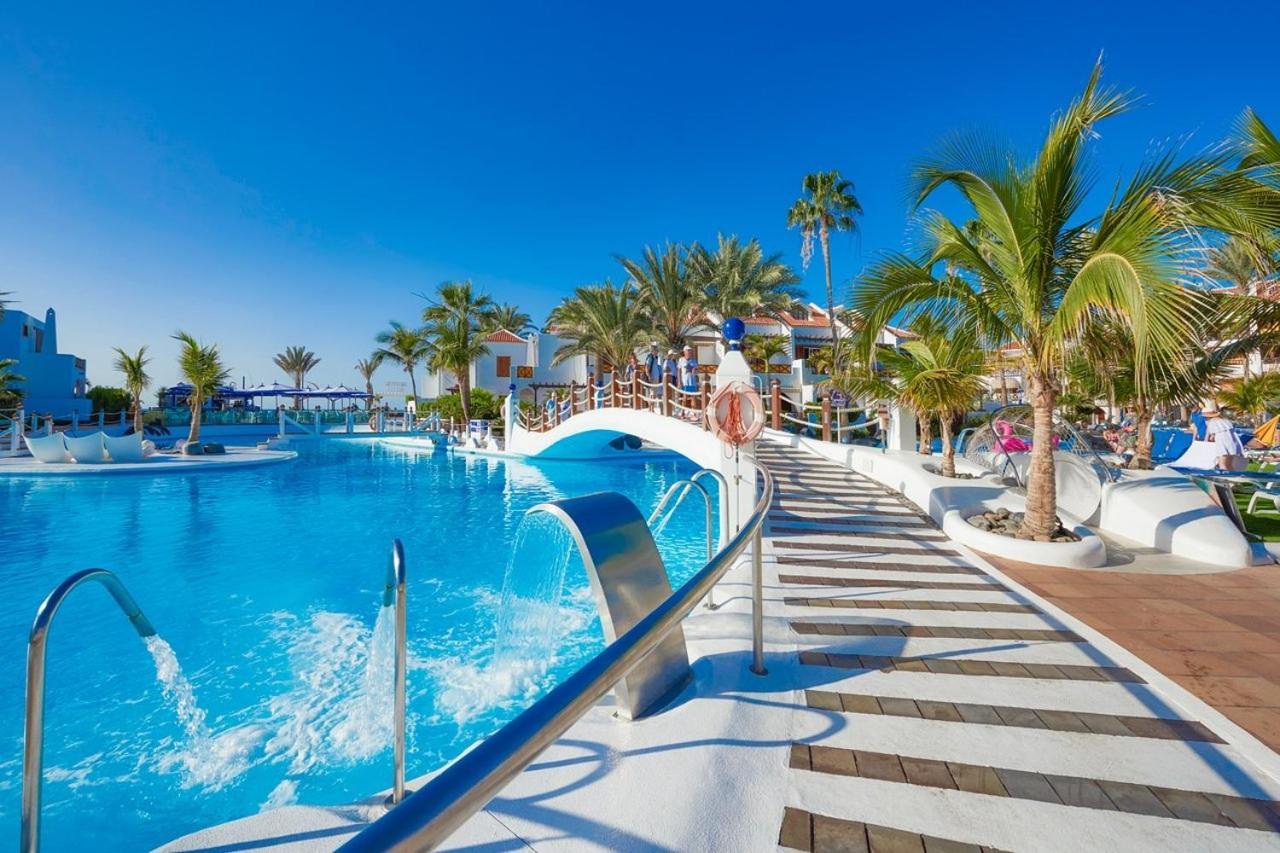 Apartment Villas And In A Popular Complex