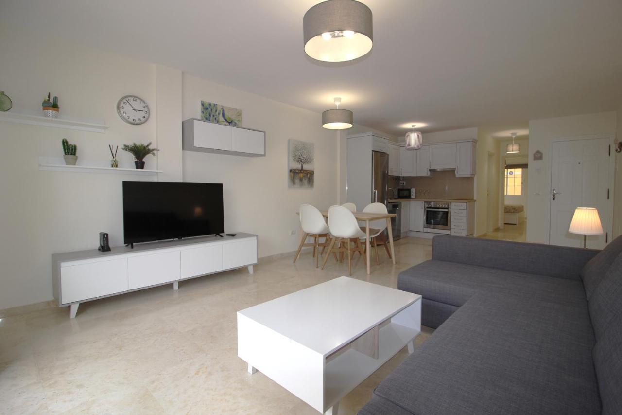 Paraiso Mar Beautiful & Bright Renovated With Air Conditioning Appartement