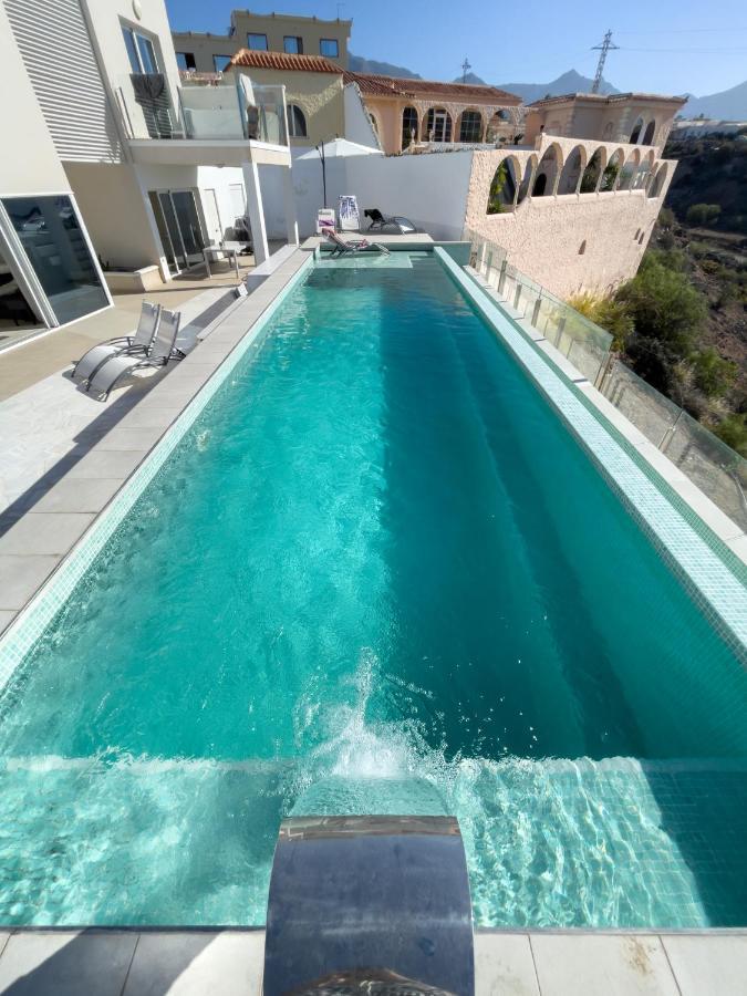 Nirvana - Luxury With Heated Pool Villa Playa Paraiso (Tenerife)