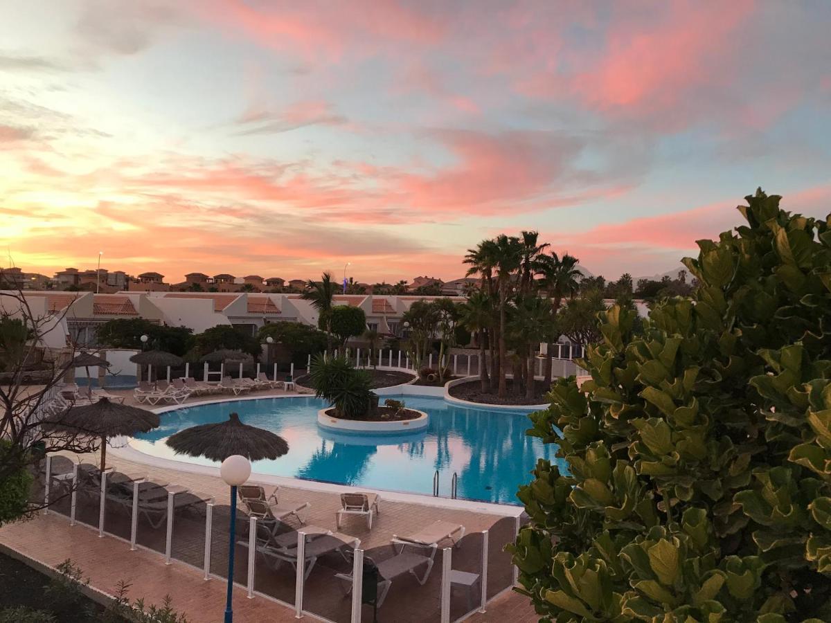 The Palms 2 Bed Duplex With Pool View San Miguel de Abona