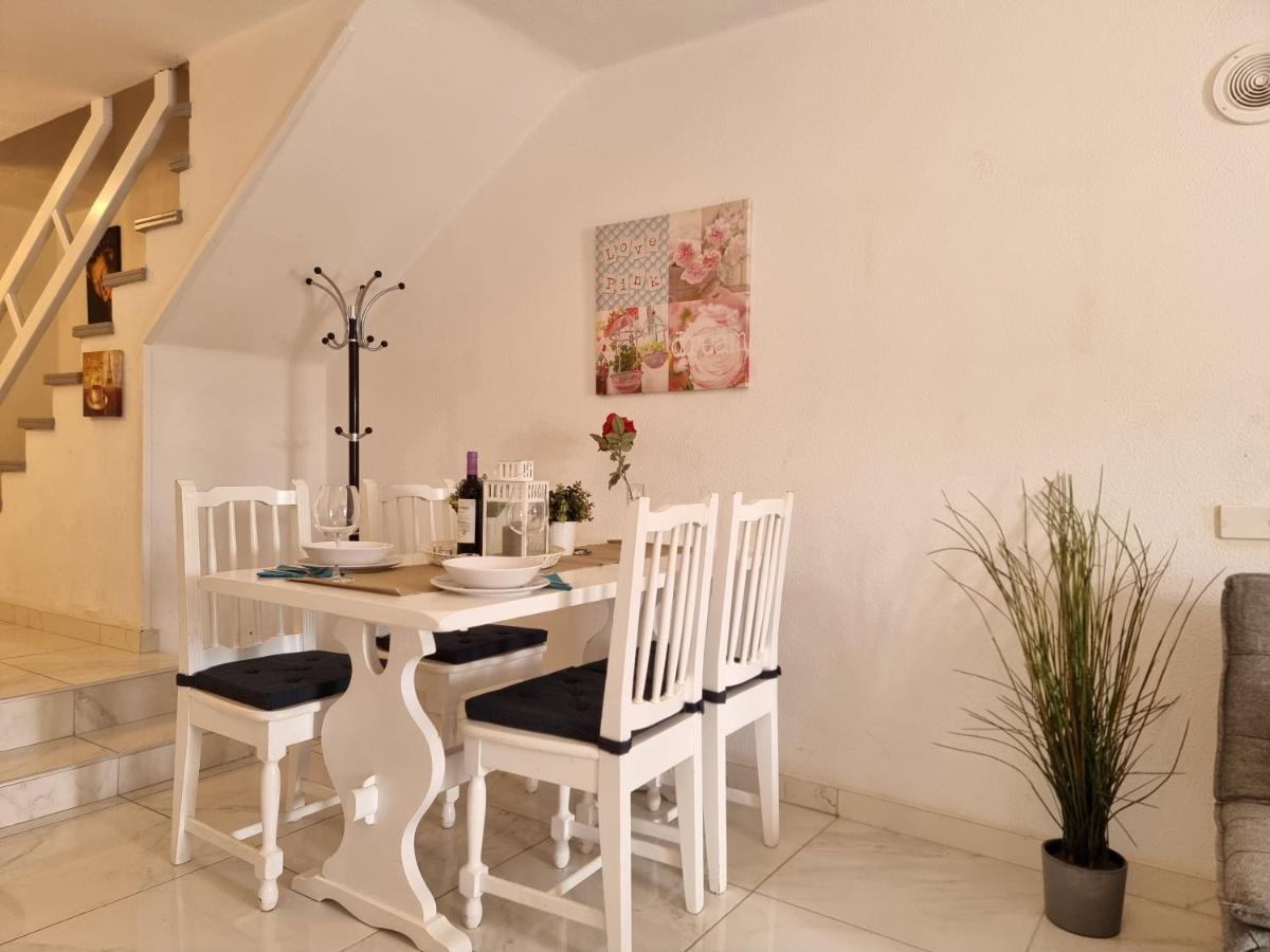 Duplex Vistamar, Sea-view, Heated Pool In Parque Santiago 2, Wifi