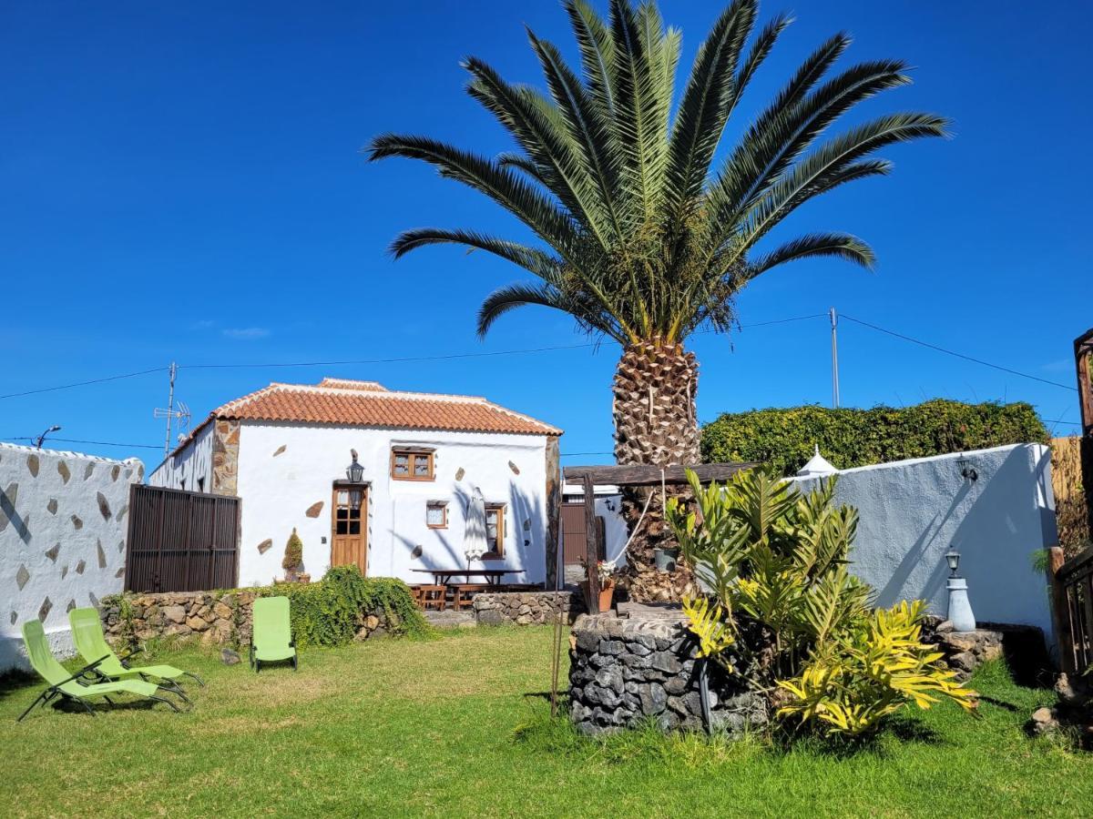El Poleo With Pool And Sea View *