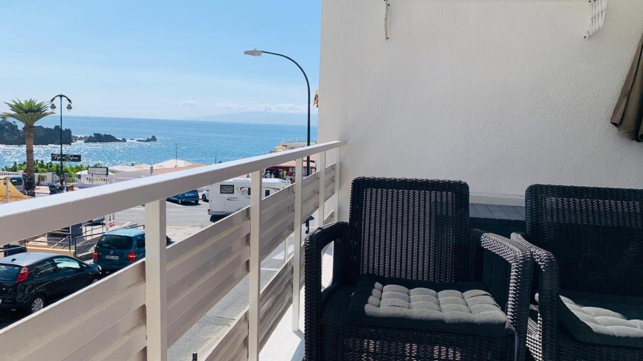Playa La Arena By The Appartement Puerto de Santiago (Tenerife)