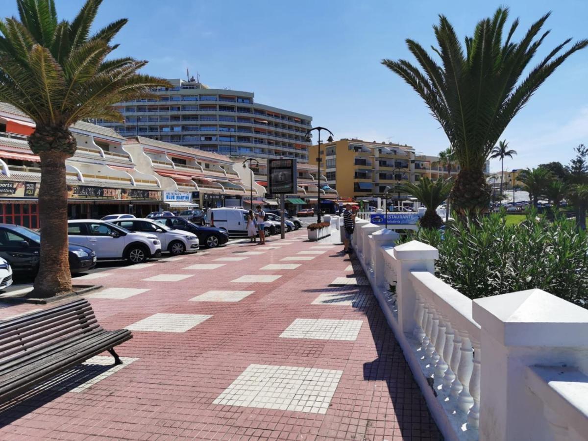 Playa La Arena By The Appartement Puerto de Santiago (Tenerife)