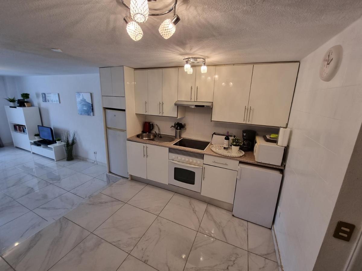 Duplex Vistamar, Sea-view, Heated Pool In Parque Santiago 2, Wifi Playa de las Américas