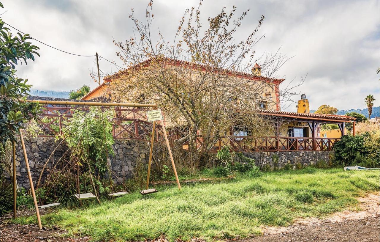 2 Bedroom Amazing In Hébergement de vacances