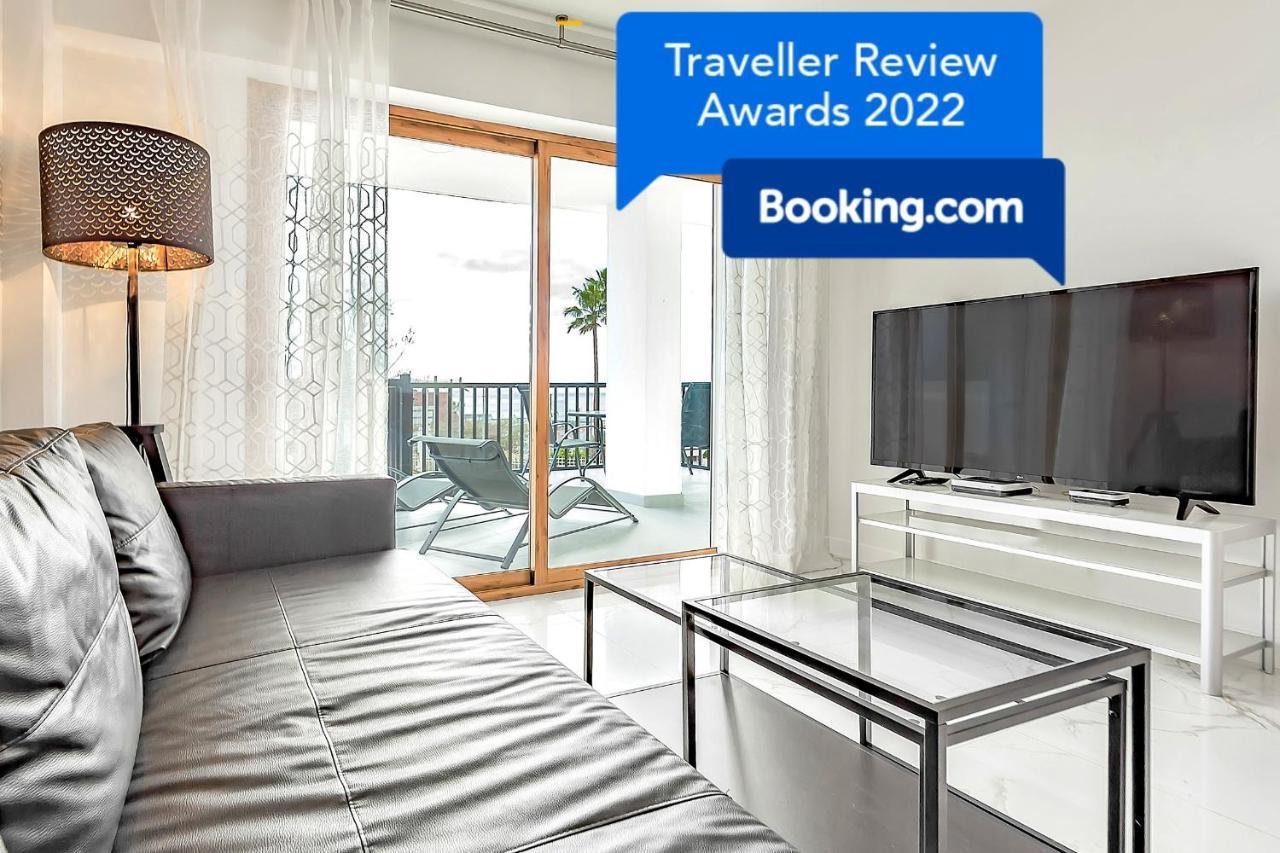 Modern In Parque Royal I, Playa Fanabe Apartment