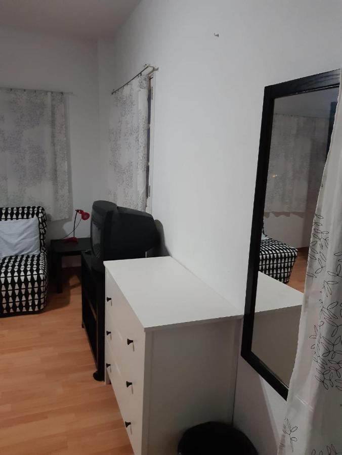 Homestay Comodas Con Bano Individual