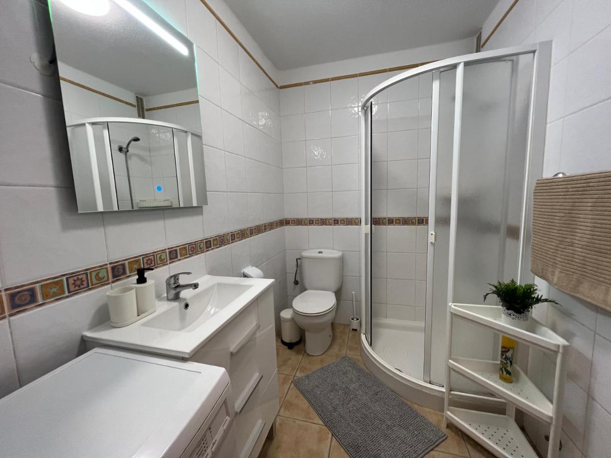 Villas And In A Popular Complex * Playa de las Americas (Tenerife)
