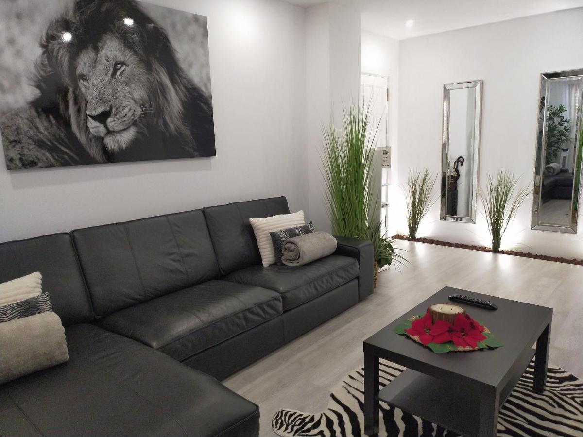 Plaza Apartment