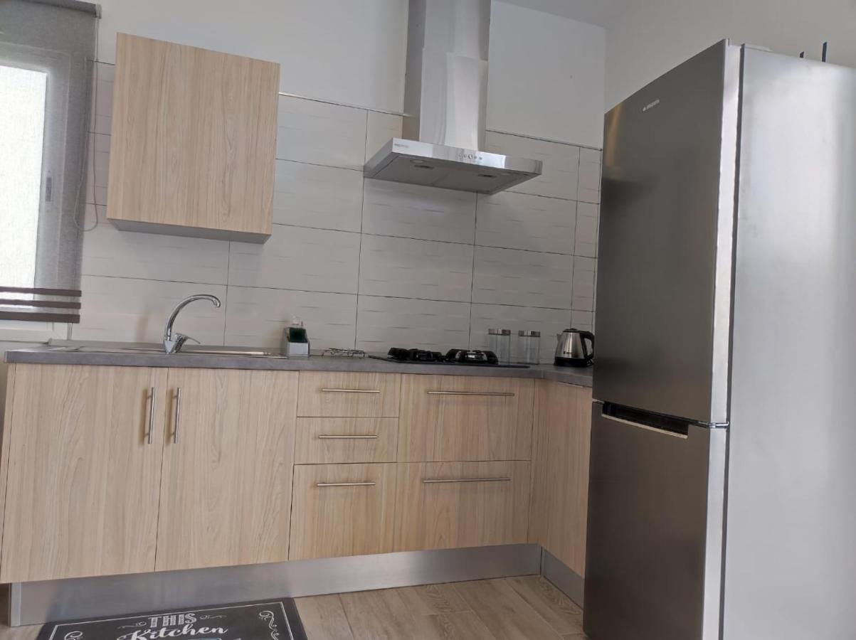 Casa Pirámide 2. Terraza Wifi Y Parking Privado Сasa de vacaciones *