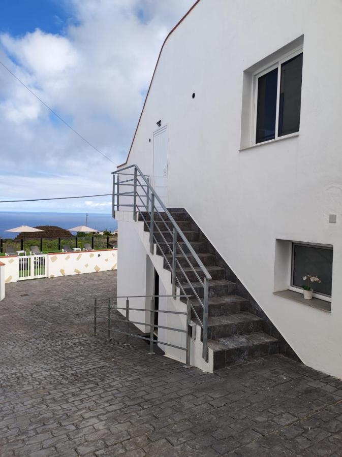 Casa Pirámide 2. Terraza Wifi Y Parking Privado Сasa de vacaciones