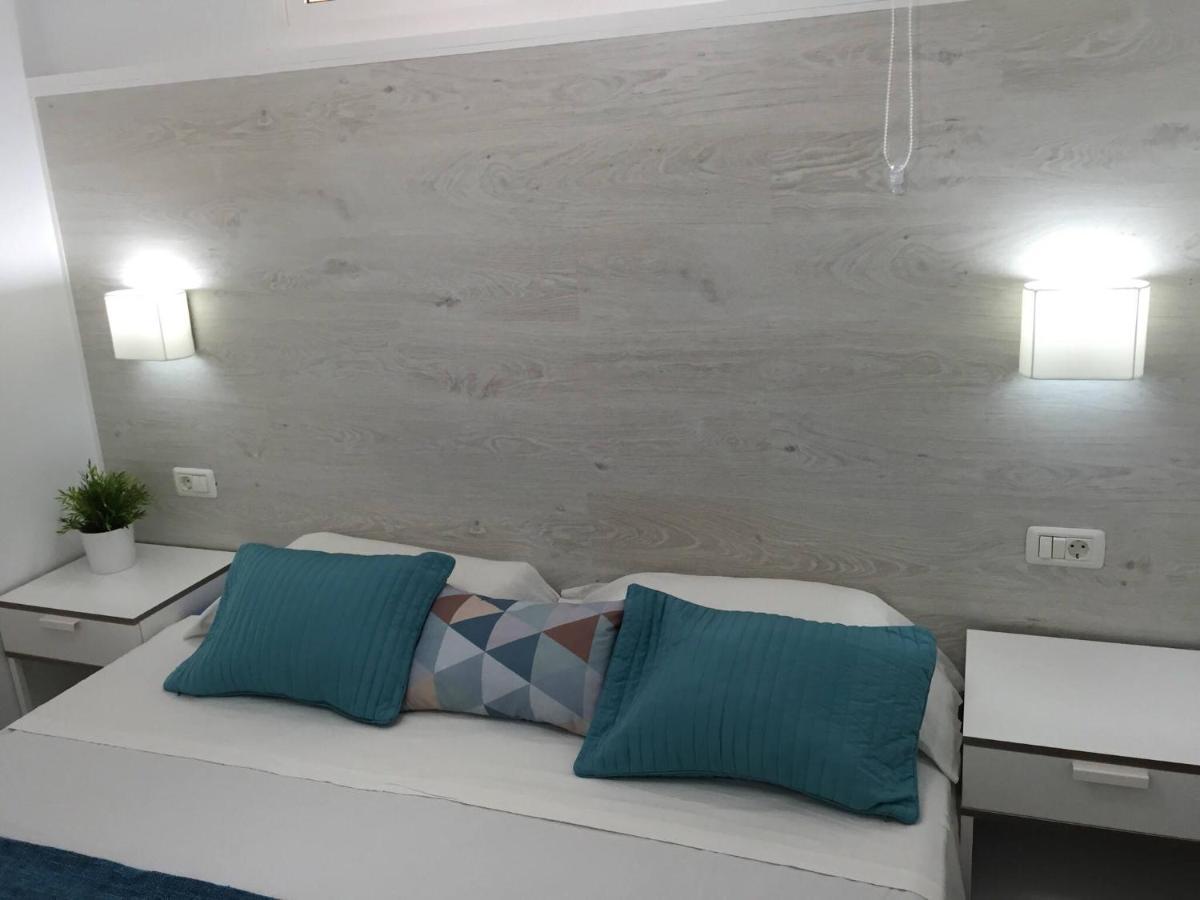 Apartment Delicious Cristianos,2bdr 2bathr Beachclose *