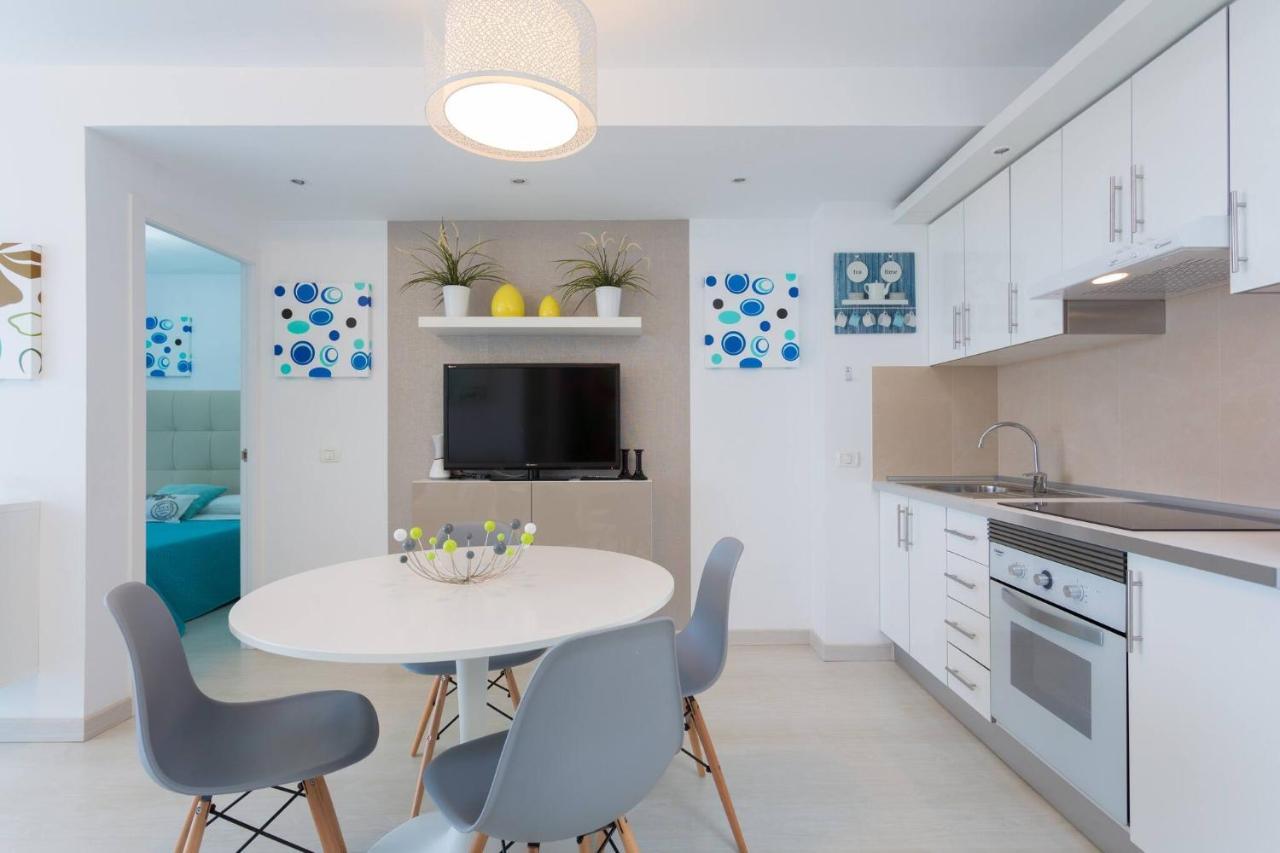 Apartment Delicious Cristianos,2bdr 2bathr Beachclose