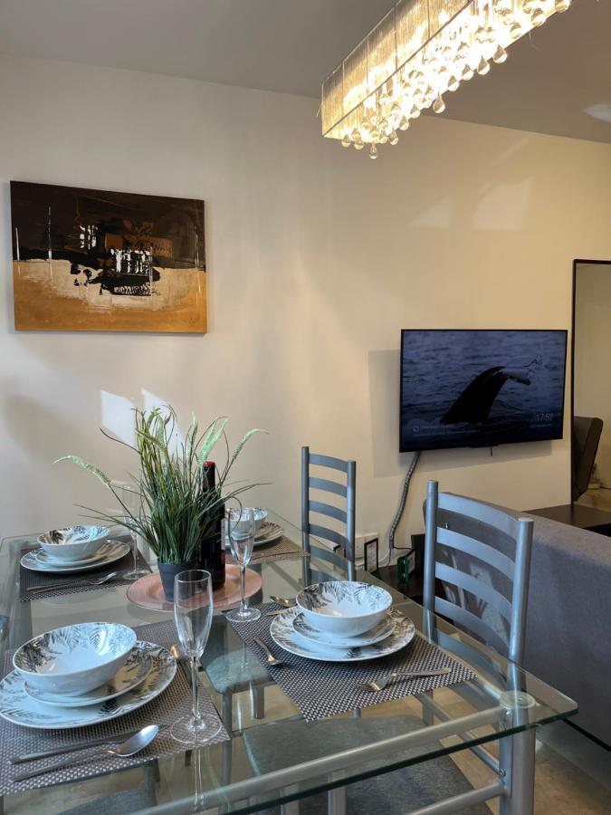 Apartment Dream Curtidos *