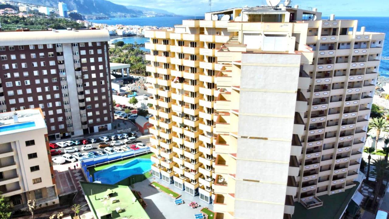 With Spectacular Views, Atlantic Ocean, Pool Y Free Wifi In All Common Areas Puerto de la Cruz (Tenerife)