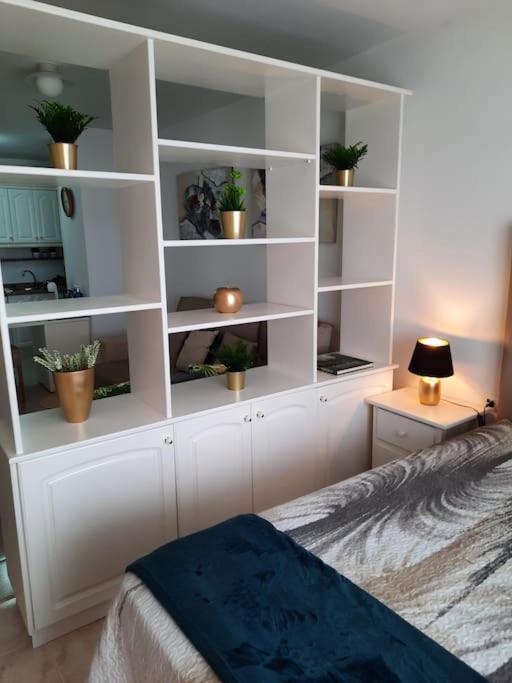 Apartamento Edward'S House Tenerife -Small Flat In Adeje Town. *