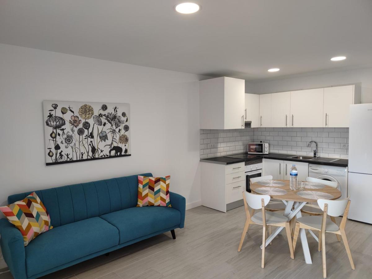 Apartment Comfortable Cristianos. Free Wifi. *