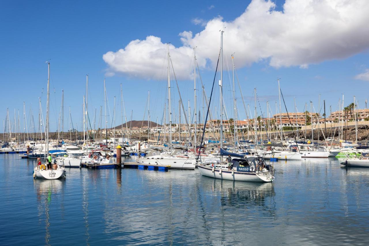 Oceanfront Tenerife South Albatros 270 *