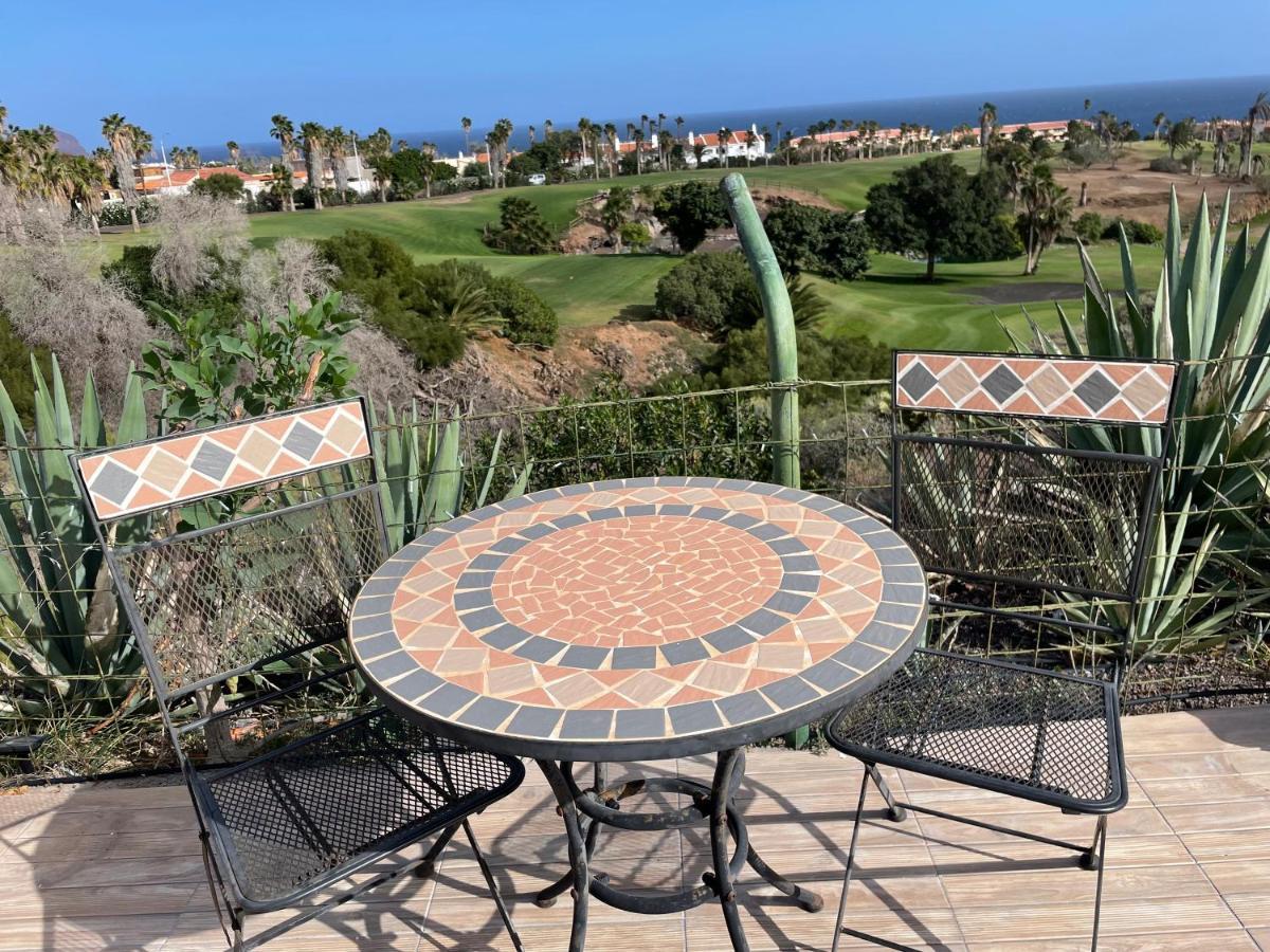 House Private Heated Pool Amazing View On Golf Ocean 3 Bedrooms 3 Bathrooms 6 To 8 Adults 3-17 Years Old Children Being Considered Adults And In Addition 0-2 Years Old Children Are Welcome For Free Hébergement de vacances *
