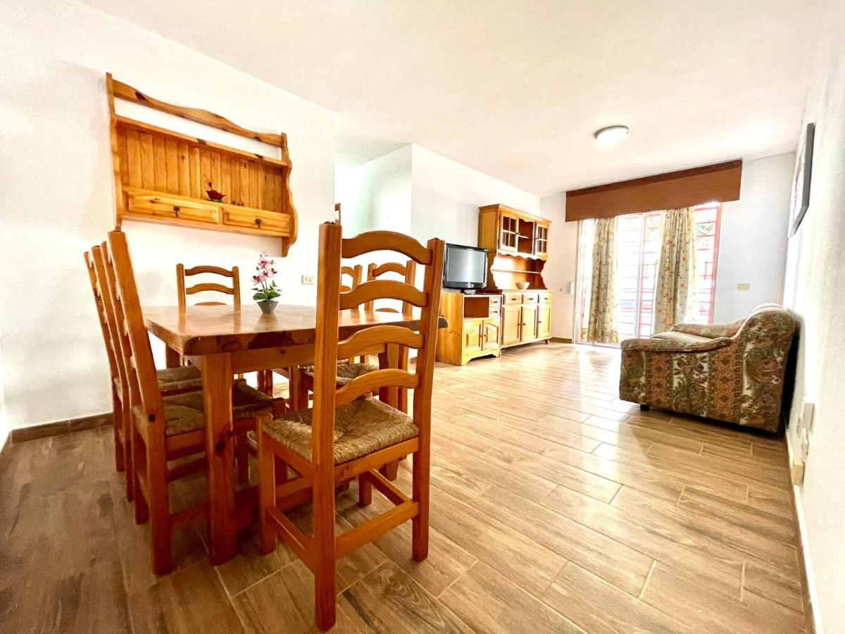 Apartment Urb. Palmeras Del Sur Con Piscina *