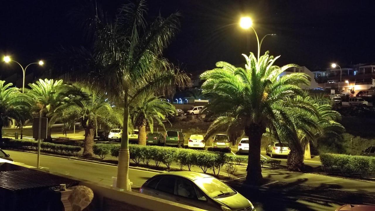 Huebsche Mit 2 Schlafzimmern, Pool Und Wlan, Strandnaehe