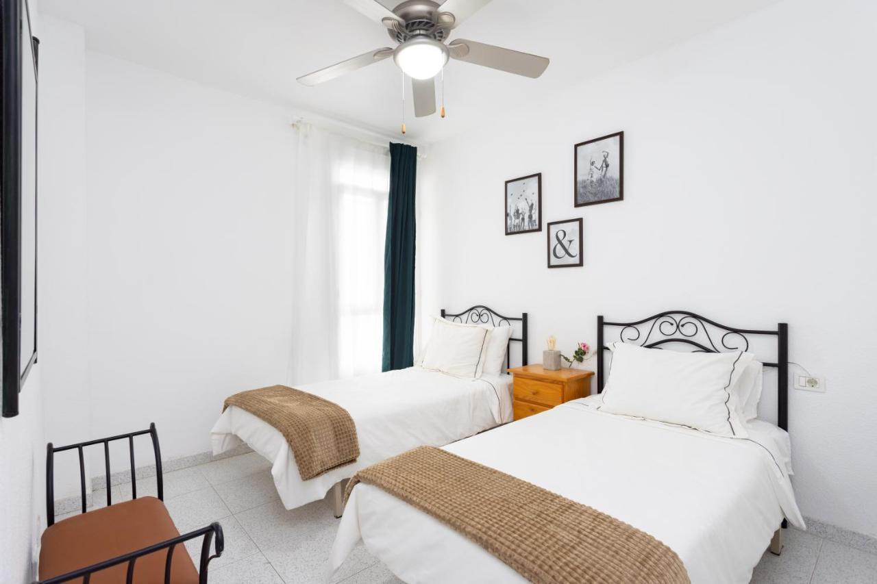 Apartment Home2book Sunny Medano Center