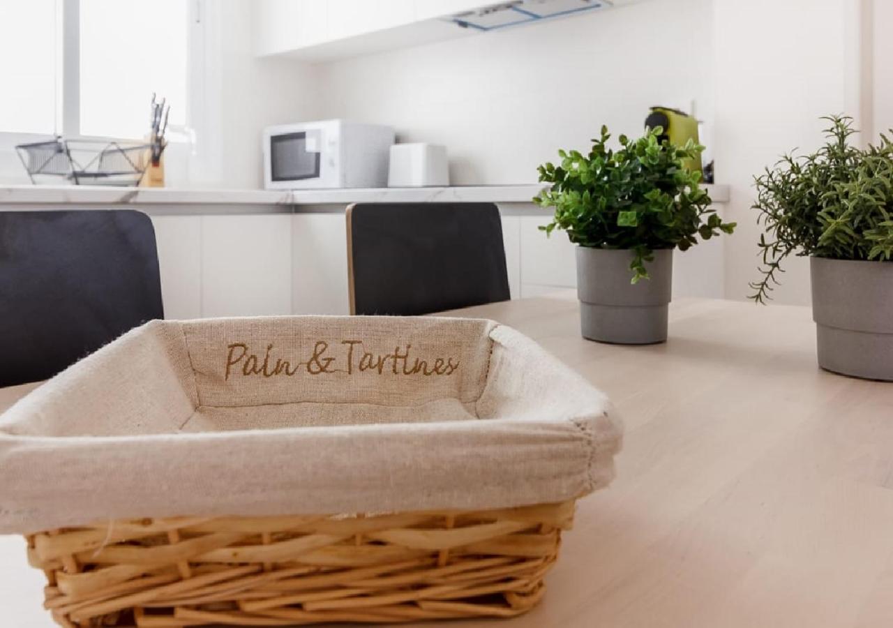 Moderno Urbano En Barrio Histórico 1ºd Apartamento