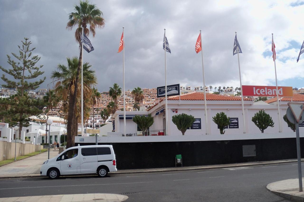 I Tenerife! I Island Village! *