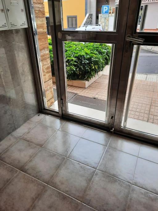 Edward'S House Tenerife -Small Flat In Adeje Town.