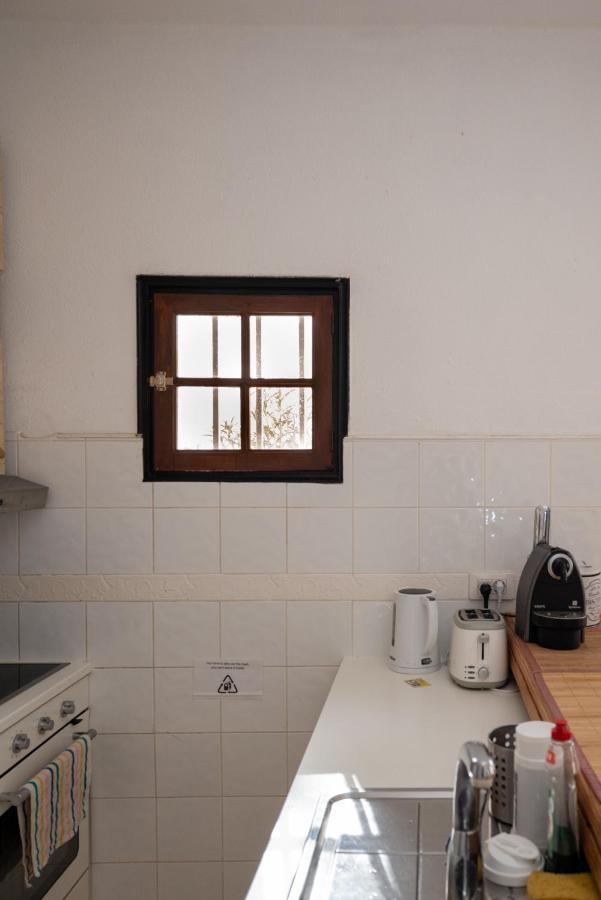Apartment Carabelas 8, Next To The Sea And Amenities Costa Adeje (Tenerife)