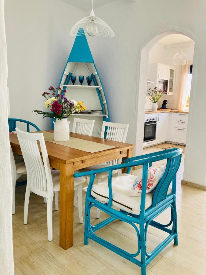 Casa Dora: Tradicional Y Al Borde Del Mar. Holiday home