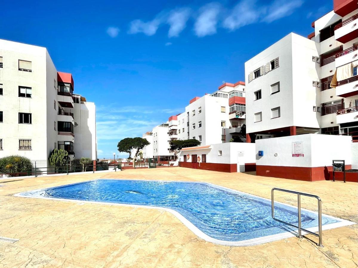 Urb. Palmeras Del Sur Con Piscina Apartment *