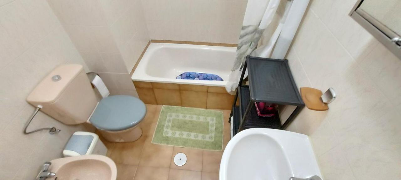 Cristianos Apartment, 1 Bedroom Wifi Free & Big Terrace Hébergement de vacances Los Cristianos (Tenerife)
