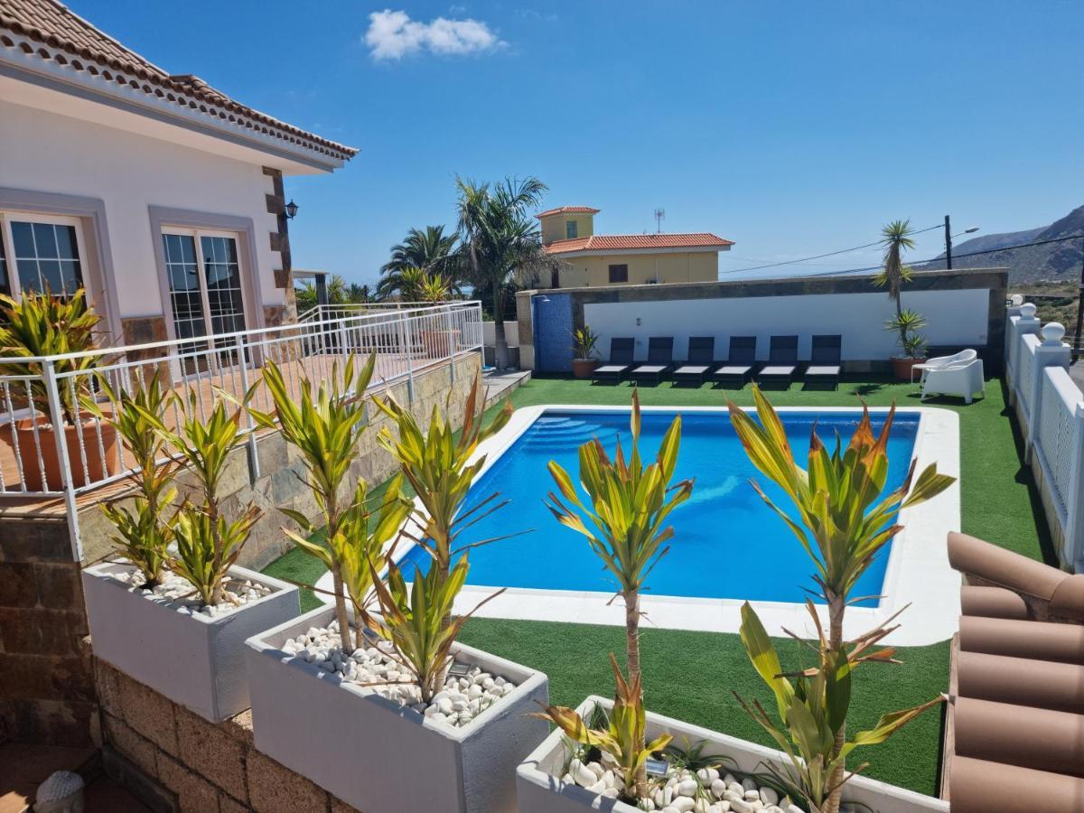 Gaelca Villa