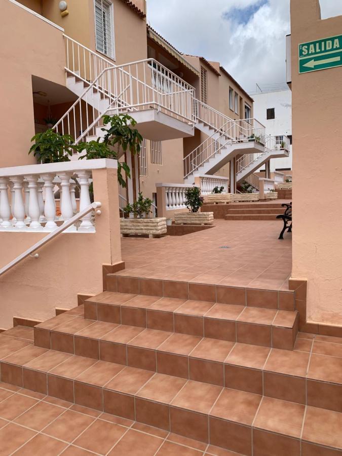 Comfortable Cristianos. Free Wifi. Apartment