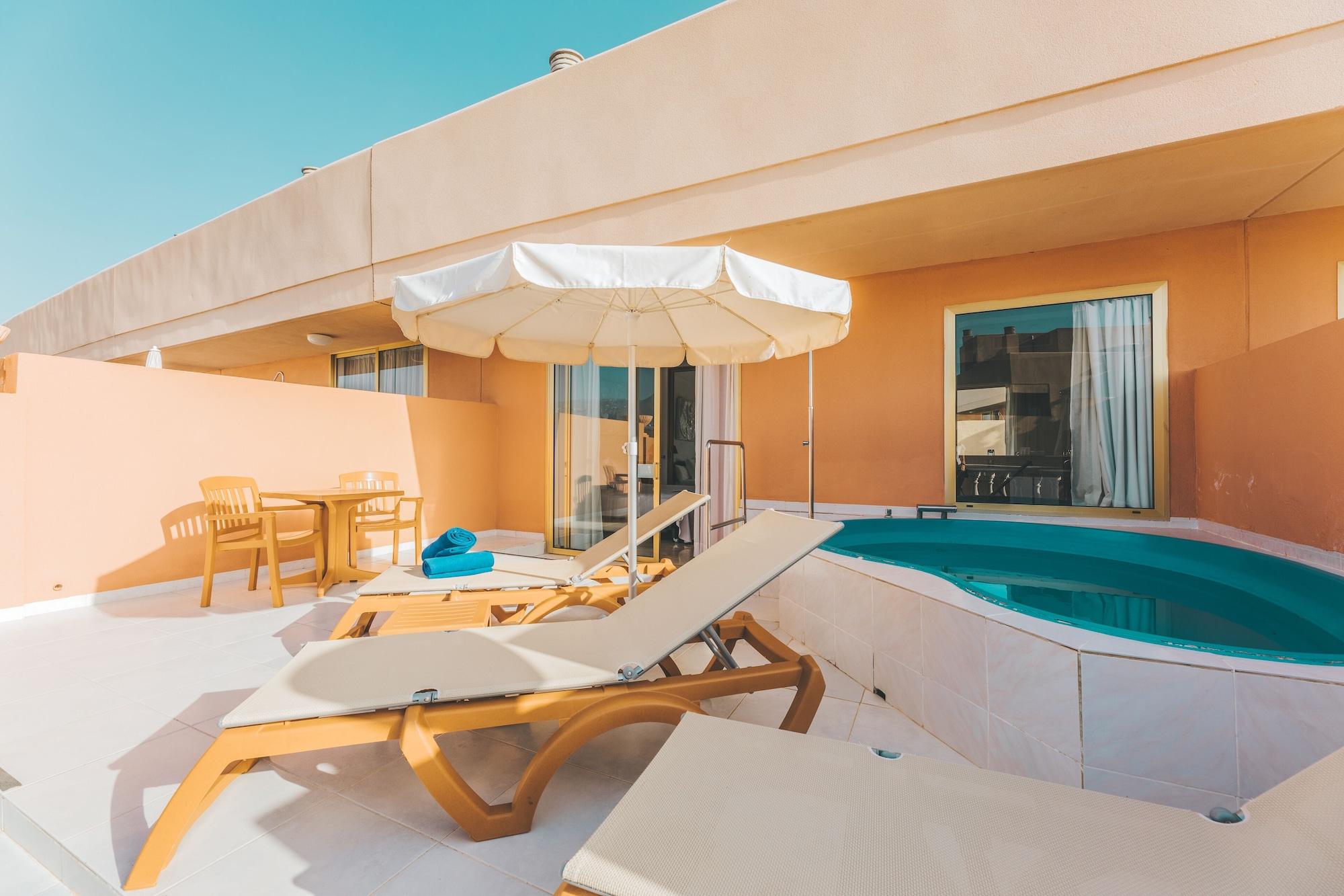 Cleopatra Palace Hotel 4*