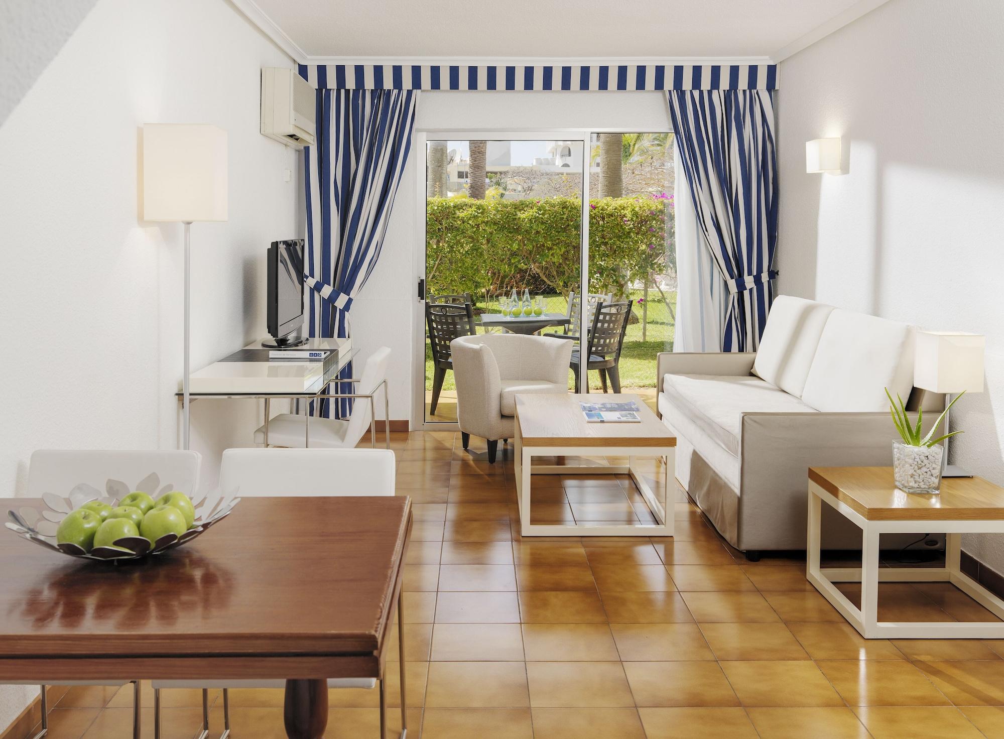 H10 Palmeras Hotel