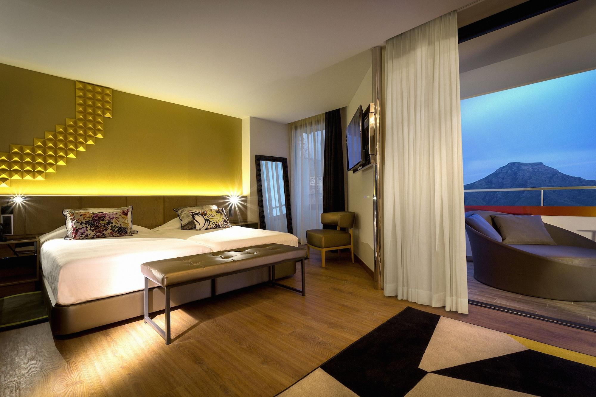 Hard Rock Tenerife 5*